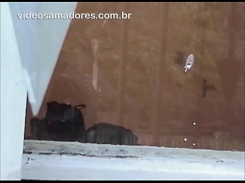 ❤️ Omu cornu chì fighjula a so fidanzata cù un altru tippu, registrendu un video di cazzo senza disturbà a coppia ️ Cazzo à co.pornoklinge.ru ❌️